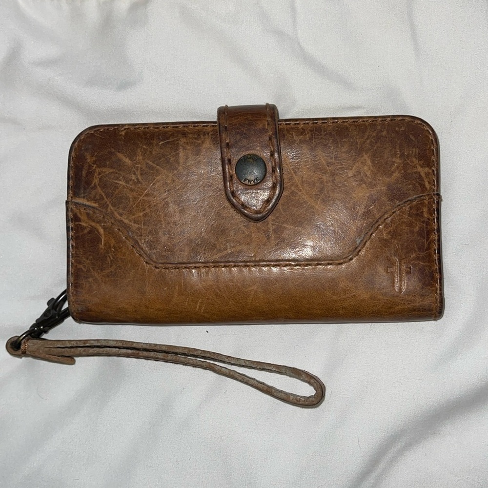 Frye wristlet